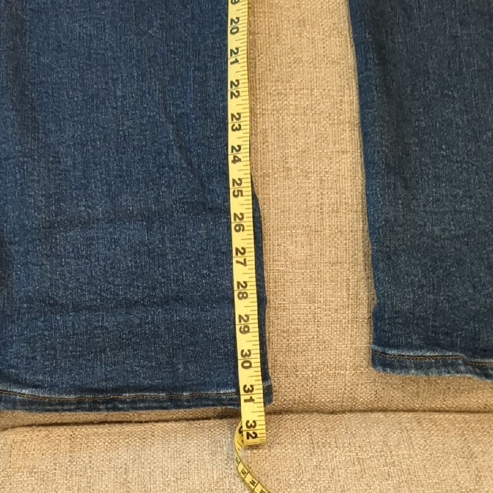 Judy Blue Women's Blue Jeans 90's straight 32" waist - Picture 13 of 15
